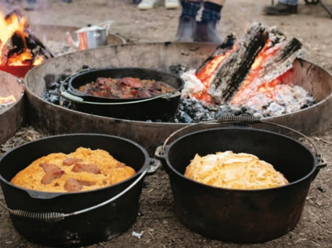 Cazuela de hierro fundido CAMPE OUTDOORS